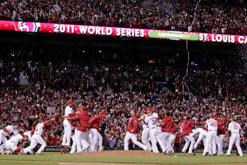 game 7 fans and team